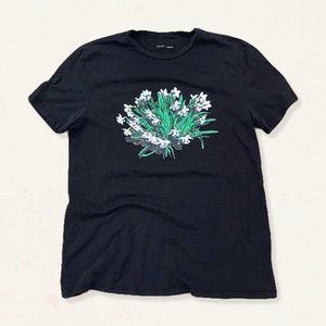 6397 black tshirt with floral graphic